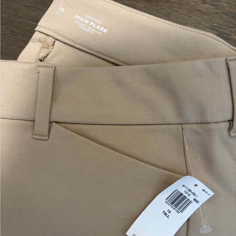 Old Navy Women’s Pixie Flare Tan Work Office Pants NWT tall